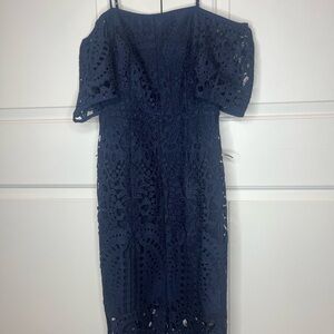 Chelsea 28 Off Shoulder Navy Lace Dress Size Small